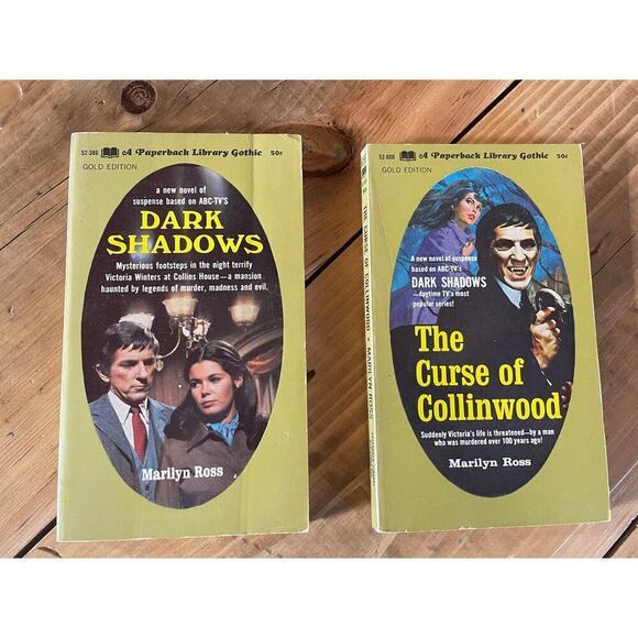 VTG Dark Shadows & The Curse of Collinwood Paperback books. Marilyn Ross 1968 - Picture 1 of 2